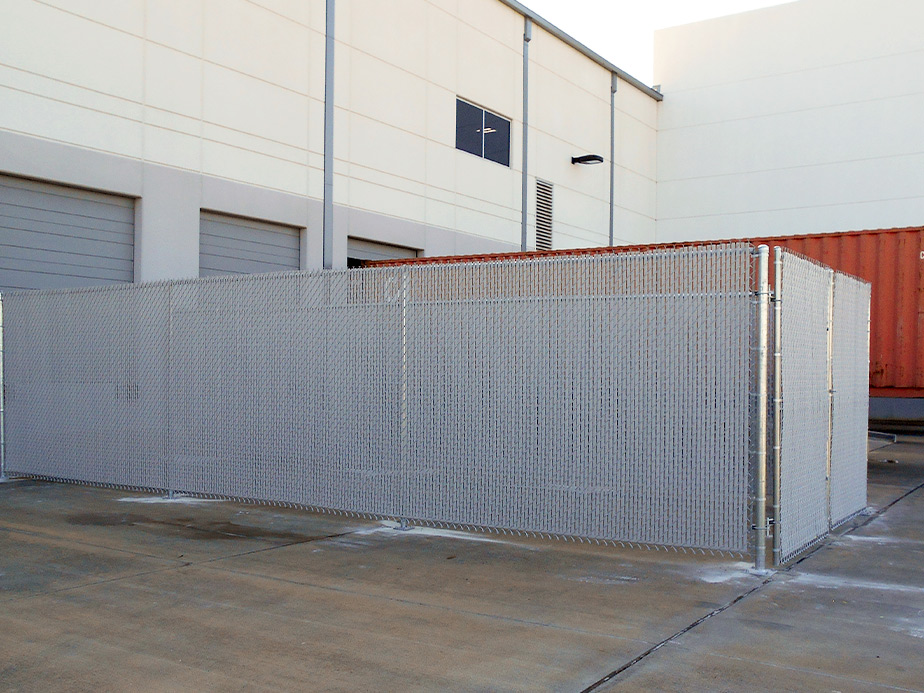 Fulshear Texas commercial fencing company