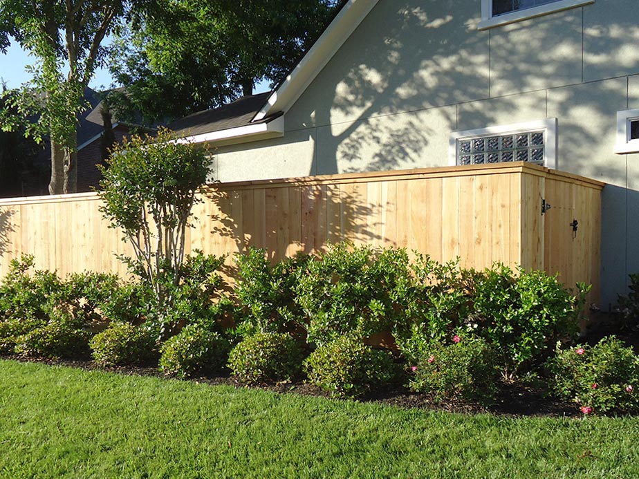 Needville Texas residential fencing